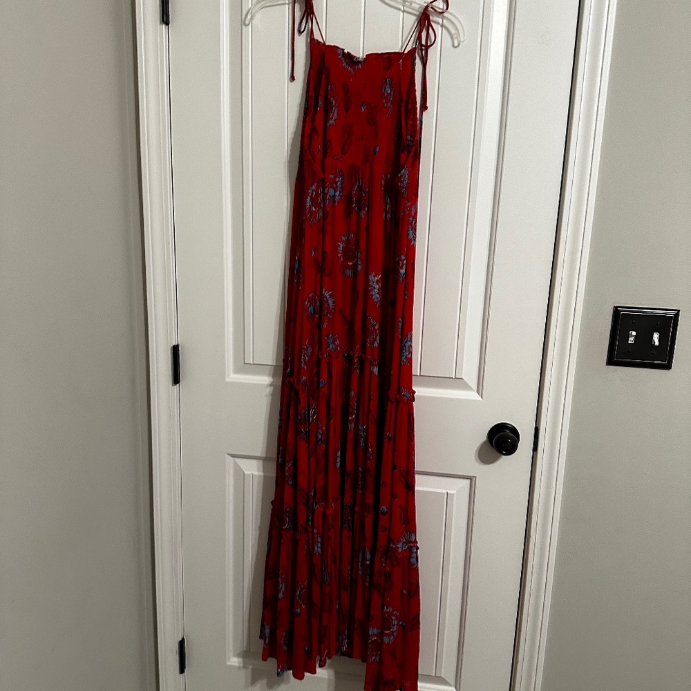 FREE PEOPLE Intimately red ruffle maxi dress - Size SP